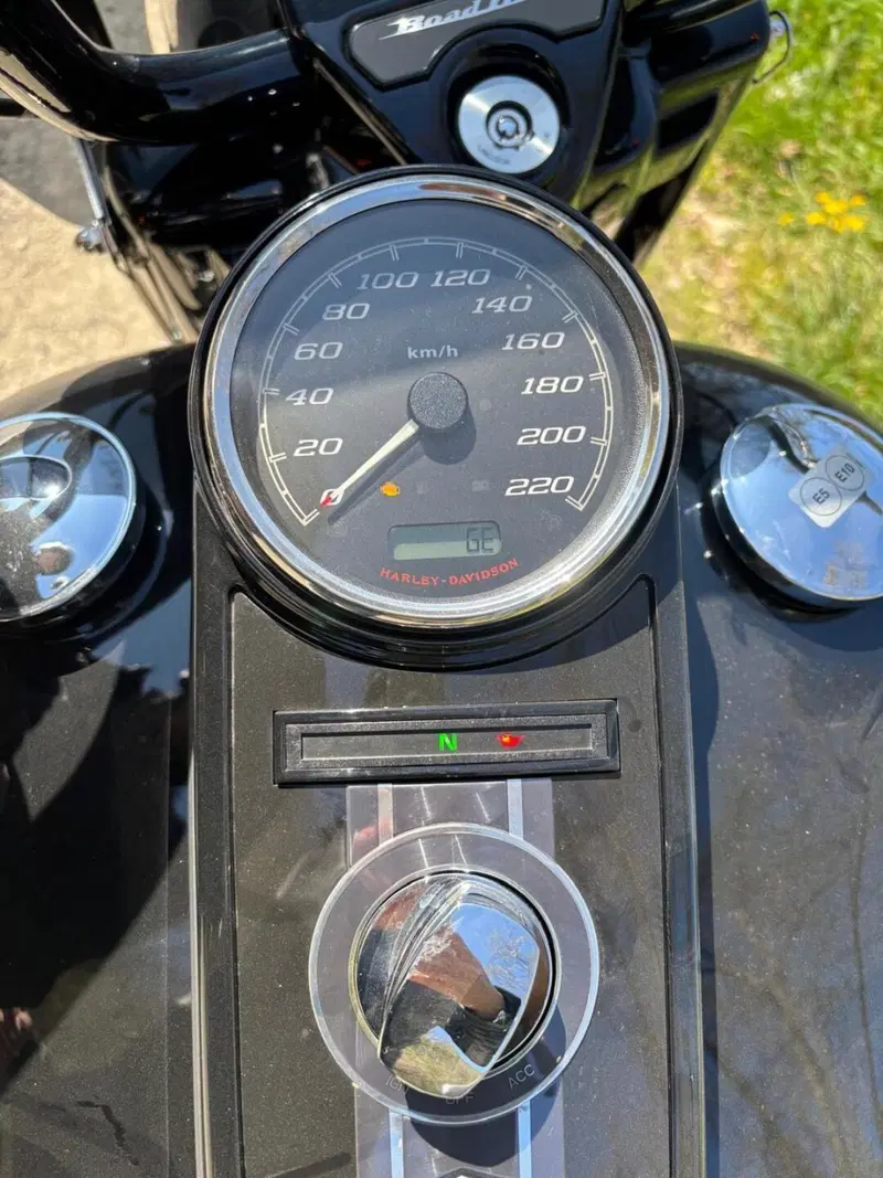 Harley-Davidson 114 Road King Special (2019 - 20) - FLHR (7)