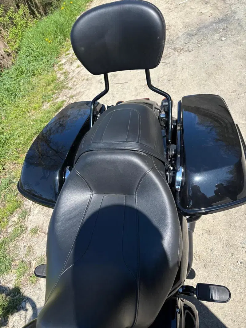 Harley-Davidson 114 Road King Special (2019 - 20) - FLHR (9)