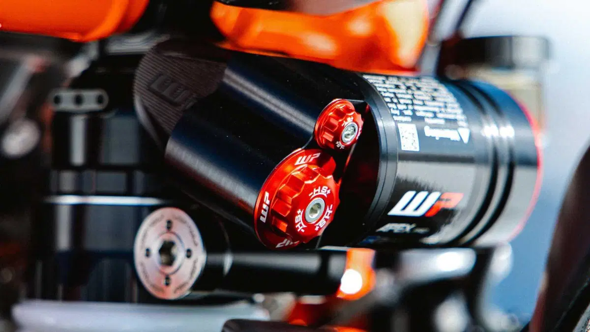KTM 1390 Super Duke R 1390 Super Duke RR (2026) (12)