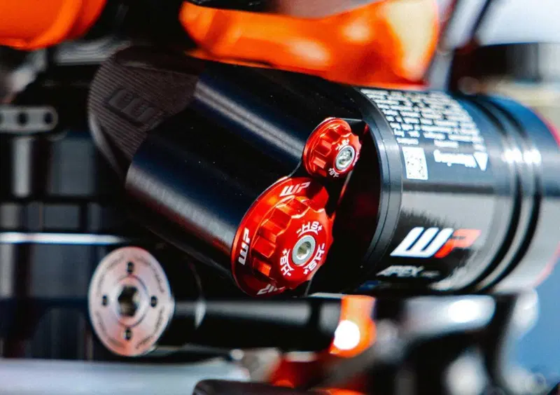 KTM 1390 Super Duke R 1390 Super Duke RR (2026) (12)