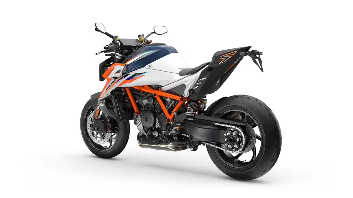 KTM 1390 Super Duke R 1390 Super Duke RR (2026) (5)