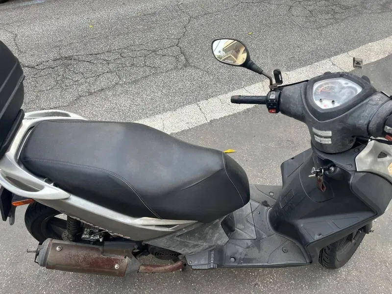 Kymco Agility 150 R16 (4)