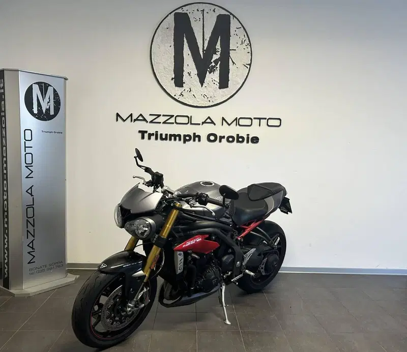 Triumph Speed Triple 1050 R ABS (2016 - 17) (4)