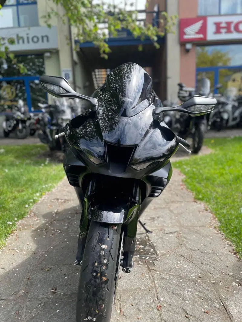 Honda CBR 1000 RR-R Fireblade (2020 - 21) (5)