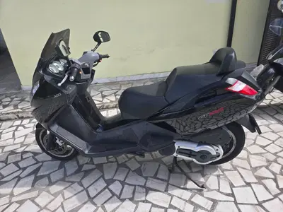 Peugeot Satelis 400 usata