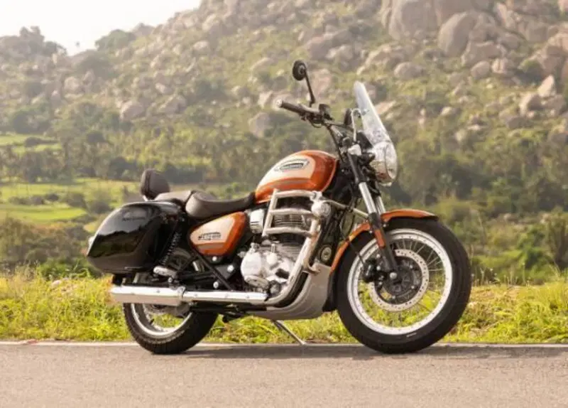 Royal Enfield Meteor 350 Aurora (2024 - 26) (3)