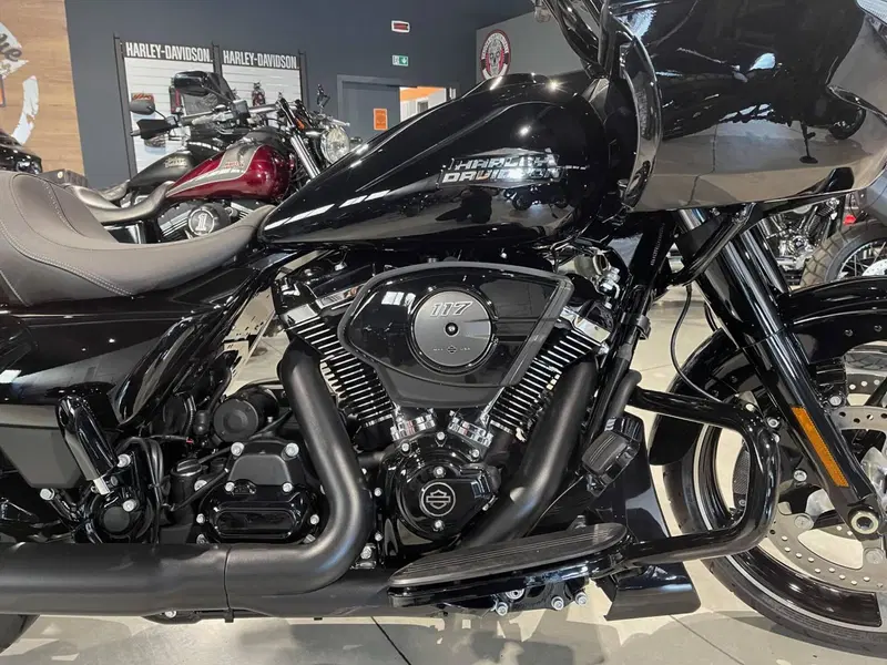 Harley-Davidson Road Glide (2024 - 26) (3)