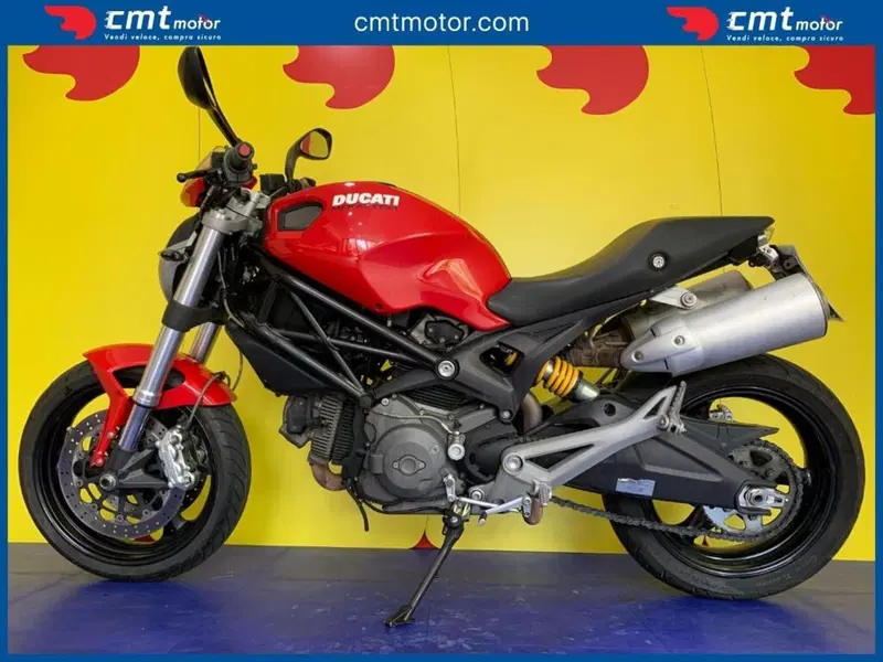 Ducati Monster 696 (2008 - 13) (3)