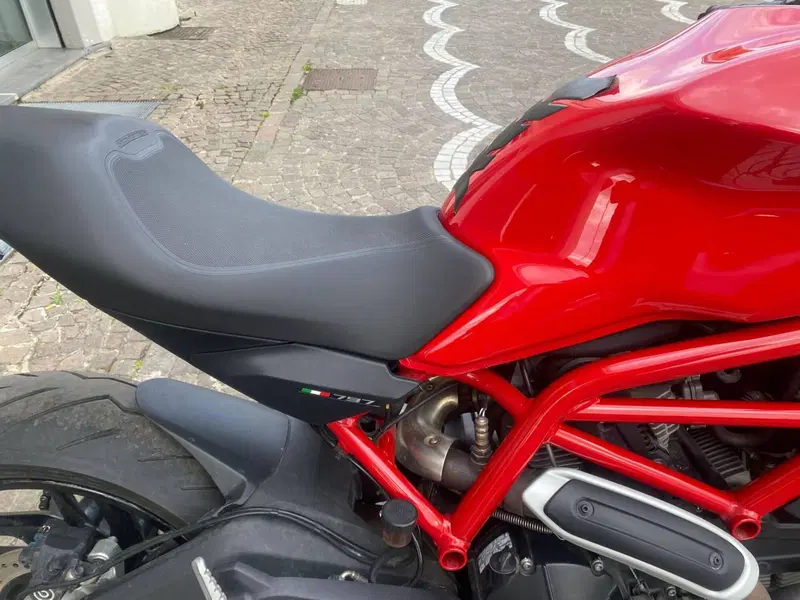 Ducati Monster 797 (2017 - 18) (8)