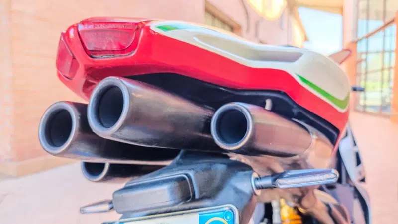 MV Agusta F4 1000 S 1+1 (2004 - 06) (10)