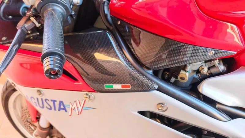 MV Agusta F4 1000 S 1+1 (2004 - 06) (12)