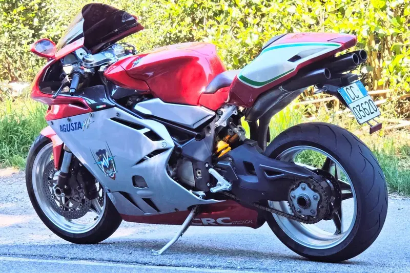 MV Agusta F4 1000 S 1+1 (2004 - 06) (2)
