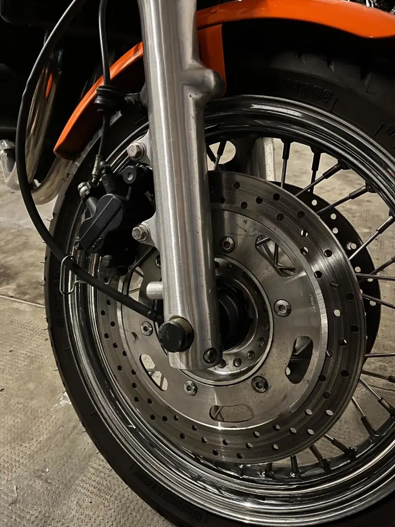 Triumph Thunderbird 900 Sport (2003 - 04) (11)