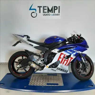 Yamaha YZF R6 (2008 - 09) usata