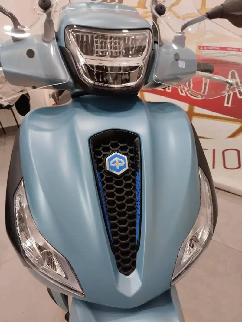 Piaggio Medley 200 S (2025 - 26) (4)