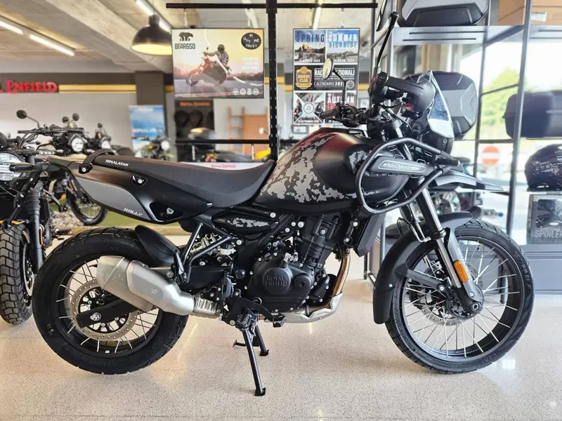 Royal Enfield Himalayan 450 Mana Black (2026)