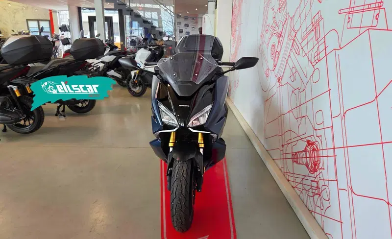 Honda Forza 750 DCT (2021 - 24) (3)