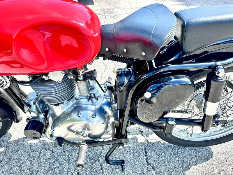 Gilera Saturno GT (4)