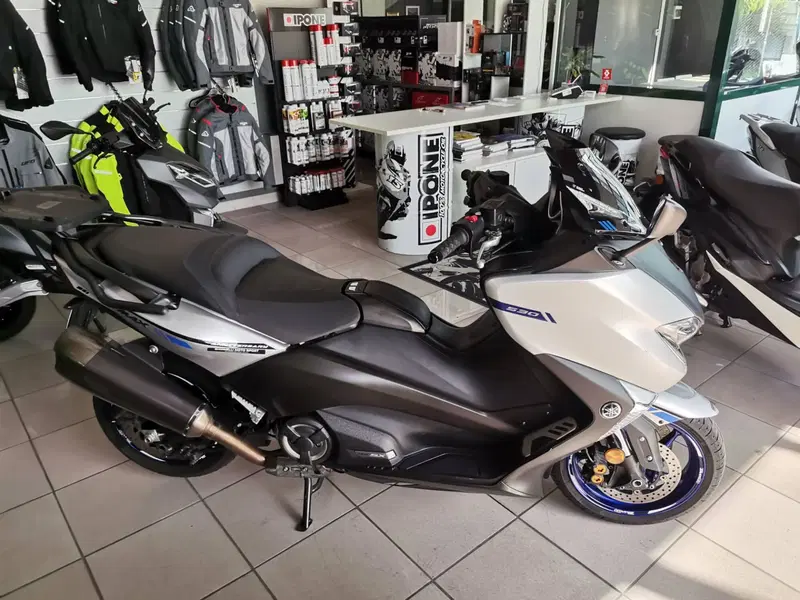 Yamaha T-Max 530 SX (2017 - 19)