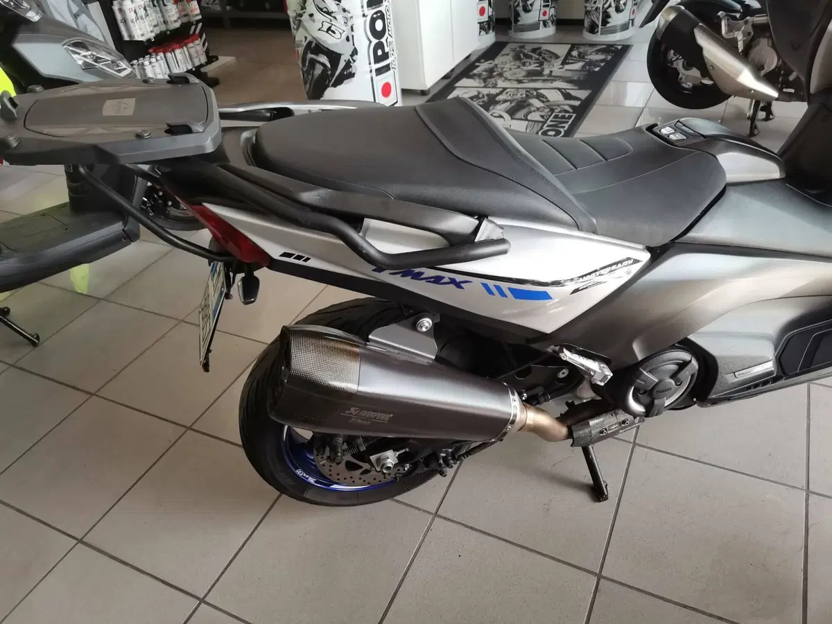 Yamaha T-Max 530 SX (2017 - 19) (3)