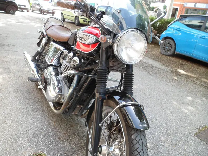 Triumph Bonneville (2007 - 16) (2)