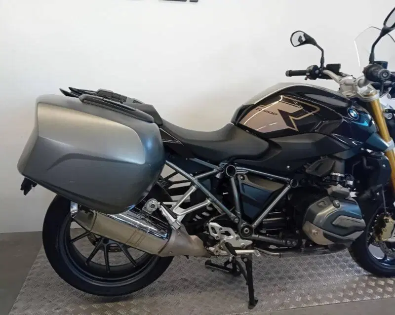 Bmw R 1200 R (2017 - 18) (6)