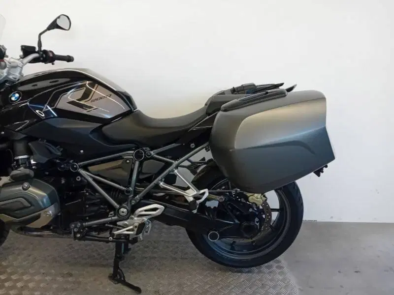 Bmw R 1200 R (2017 - 18) (5)