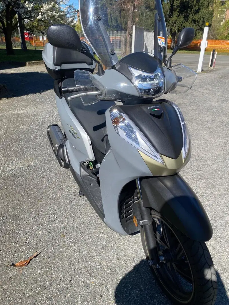 Honda SH 300 i Sport ABS (2018 - 20)