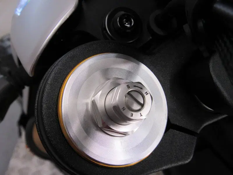CFMOTO 700CL-X Heritage (2021 - 26) (11)