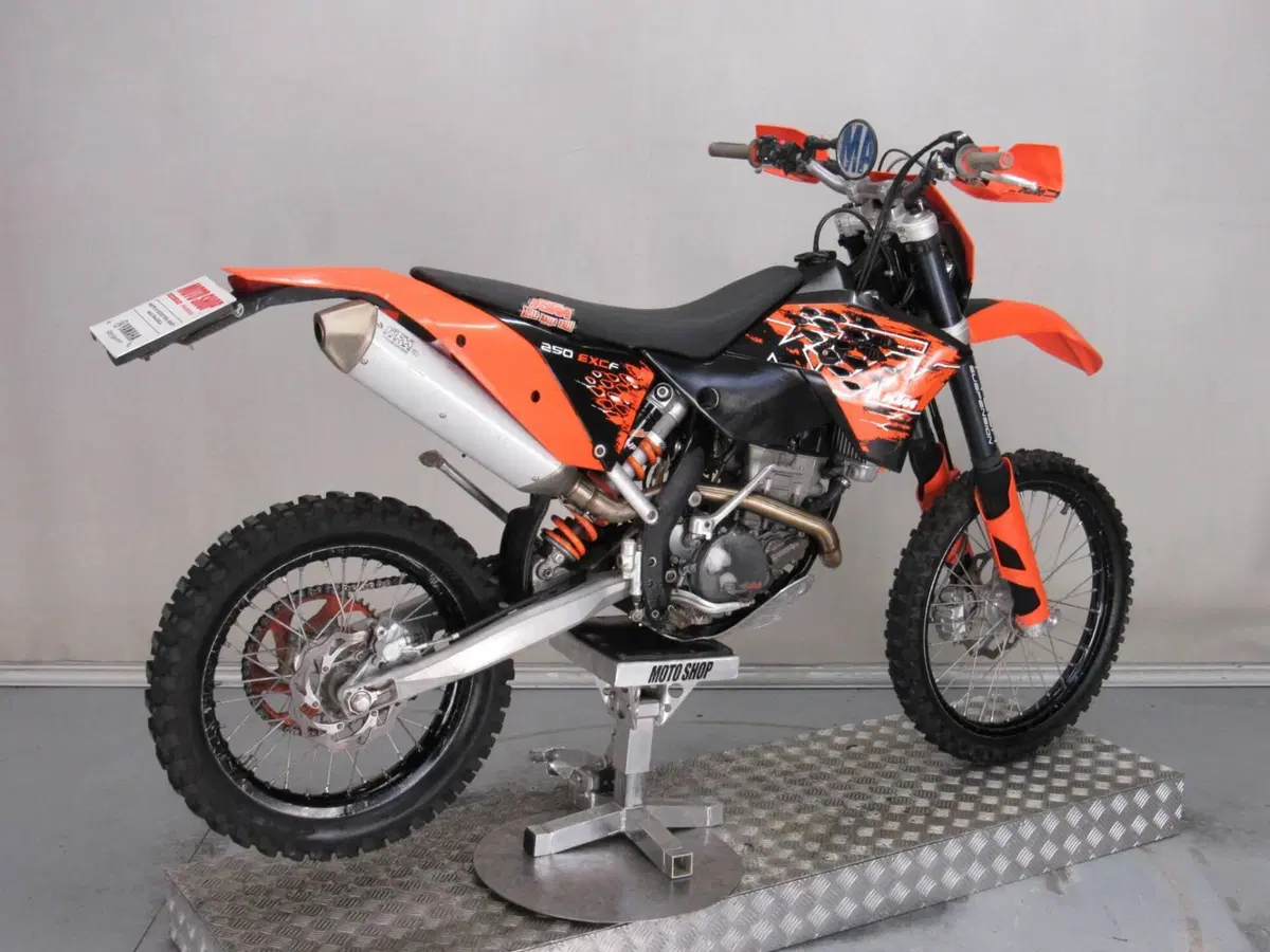 KTM 250 EXC-F (2008) (7)