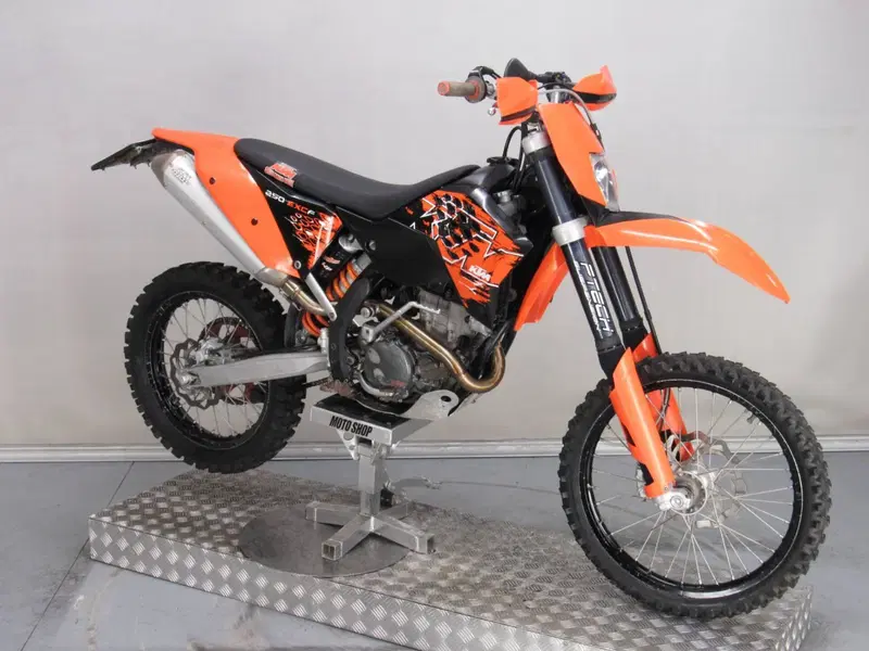 KTM 250 EXC-F (2008)