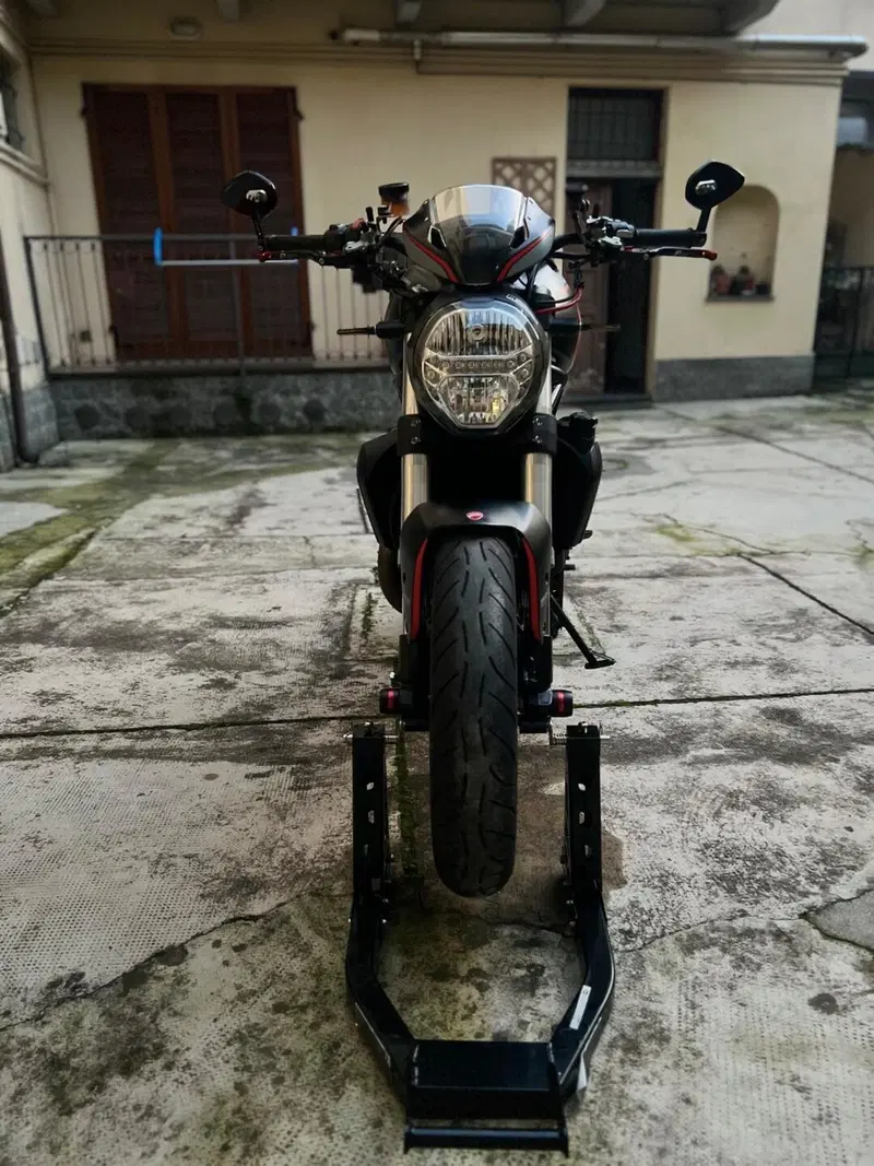 Ducati Monster 821 Stealth (2019 - 20) (6)