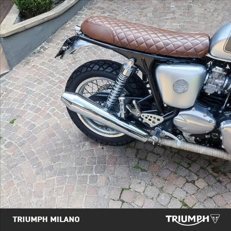Triumph Thruxton 900 (2004 - 15) (2)