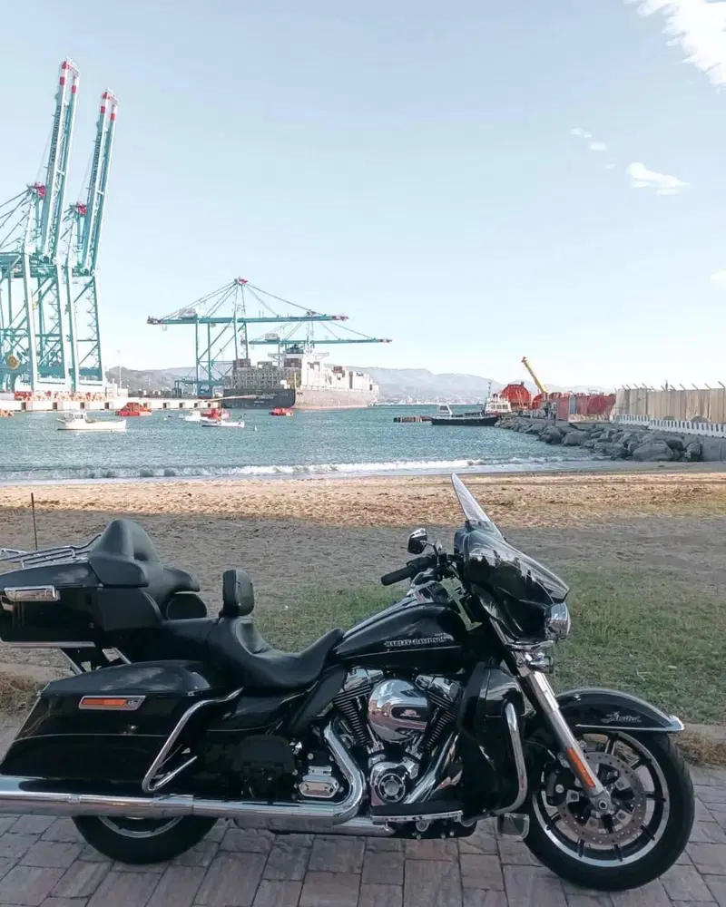 Harley-Davidson 1690 Electra Glide Ultra Limited (2016) - FLHTK