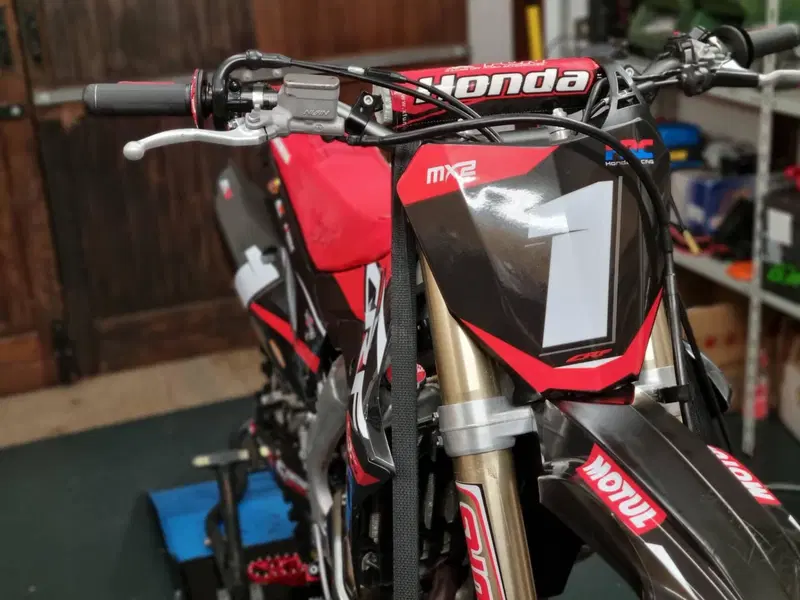 Honda CRF 250R (2020) (5)