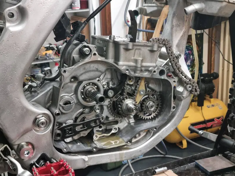 Honda CRF 250R (2020) (15)