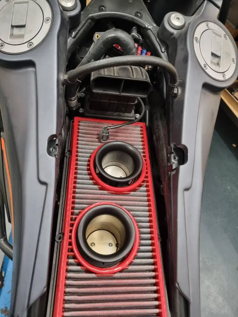 KTM 990 Adventure (2006 - 08) (18)