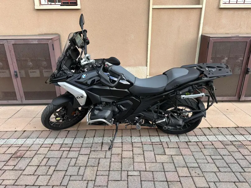 Bmw R 1300 GS Triple Black (2023 - 26) (10)