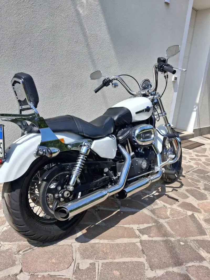 Harley-Davidson 1200 Custom CB (2013 - 17) - XL 1200CB (2)