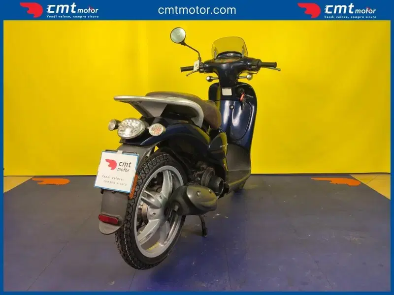 Aprilia Scarabeo 50 (2007 - 08) (4)