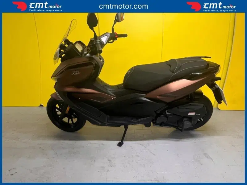 Kl Brera 300 (2022 - 25) (3)