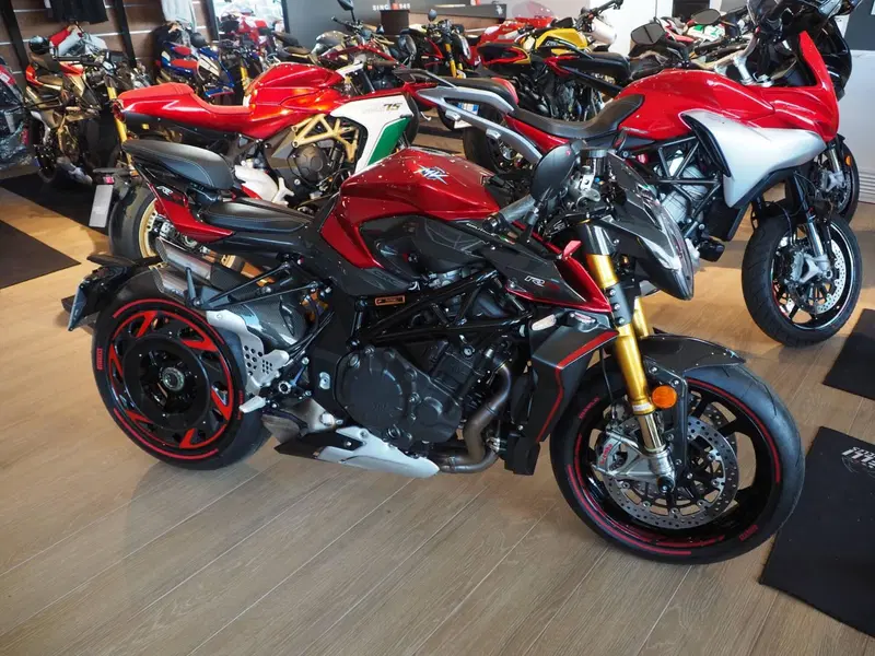MV Agusta Brutale 1000 RR (2021 - 25) (2)