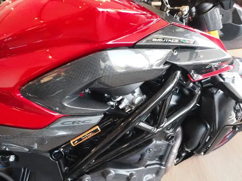 MV Agusta Brutale 1000 RR (2021 - 25) (7)