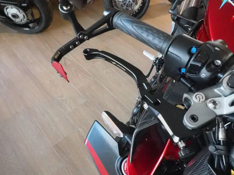 MV Agusta Brutale 1000 RR (2021 - 25) (12)