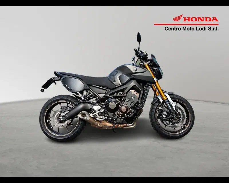 Yamaha MT-09 (2013 - 15)