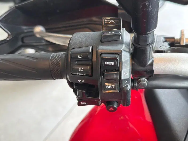 Yamaha MT-09 (2021 - 23) (6)