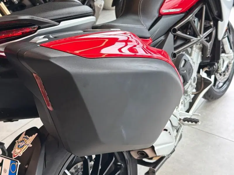MV Agusta Turismo Veloce 800 (2017 - 2019) (12)