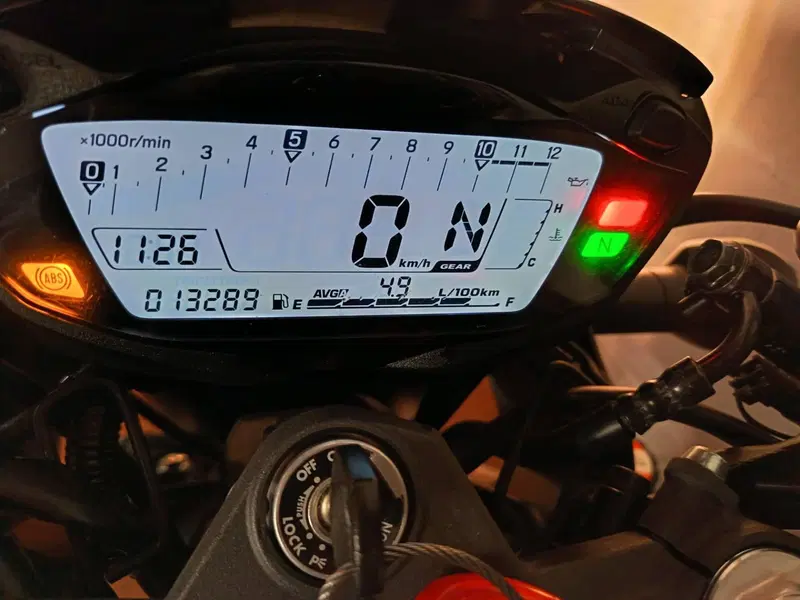 Suzuki SV 650 X (2018 - 20) (5)