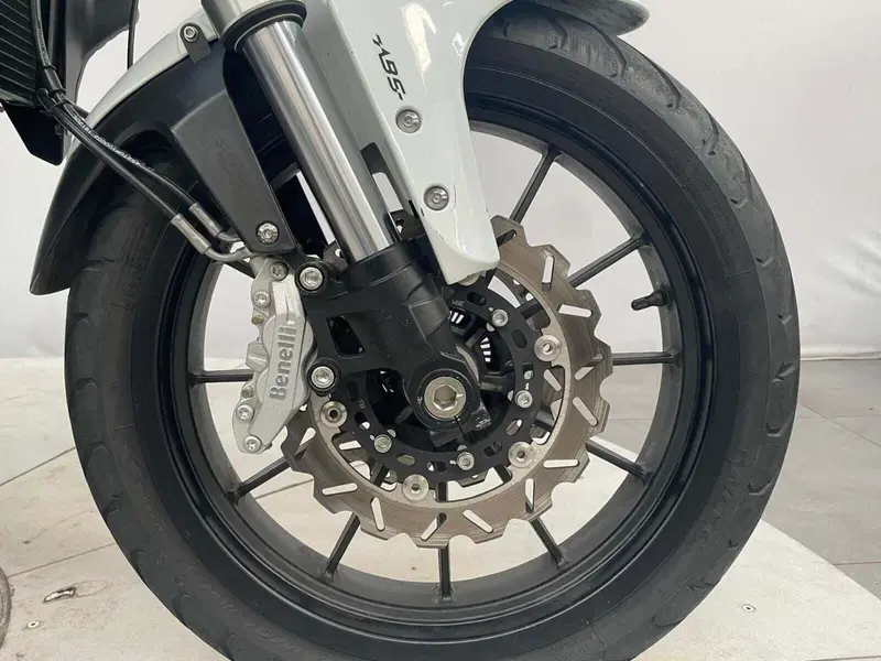Benelli BN 302 S (2019 - 20) (3)