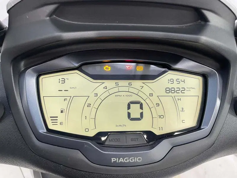 Piaggio Beverly 300 S ABS-ASR (2021 - 25) (5)